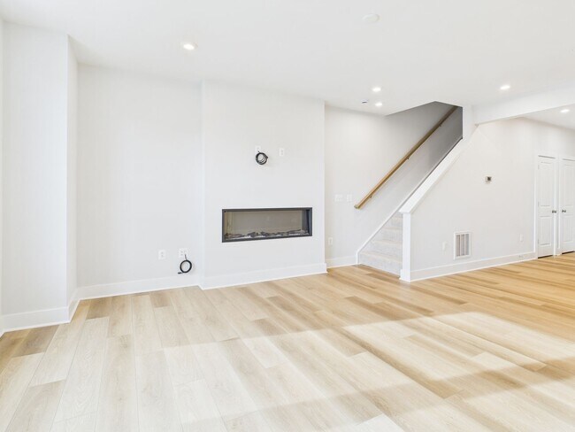 Building Photo - 5320 Wyndham Forest Dr