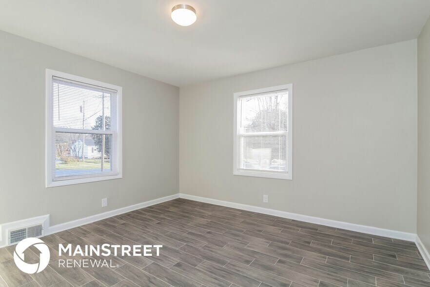 Building Photo - 936 Rock Spring Dr