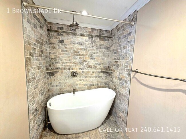 Building Photo - 1 Brownshade Dr SW