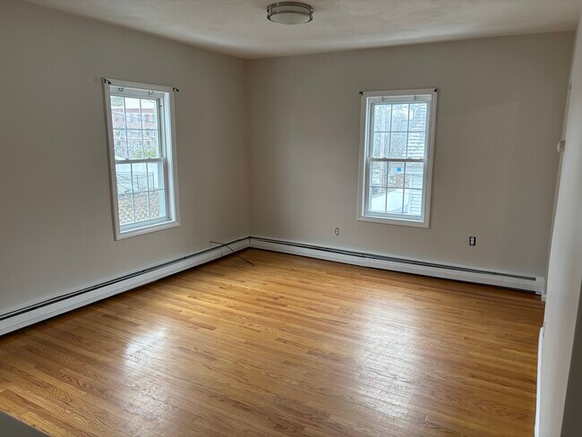 Building Photo - Quigley Ave