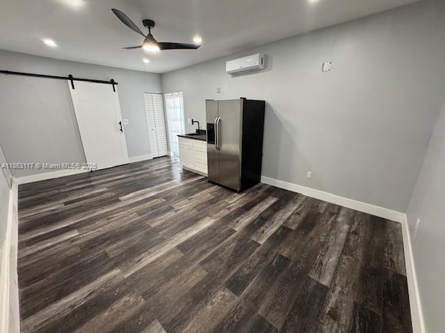 Building Photo - 4610 SW 134th Ave