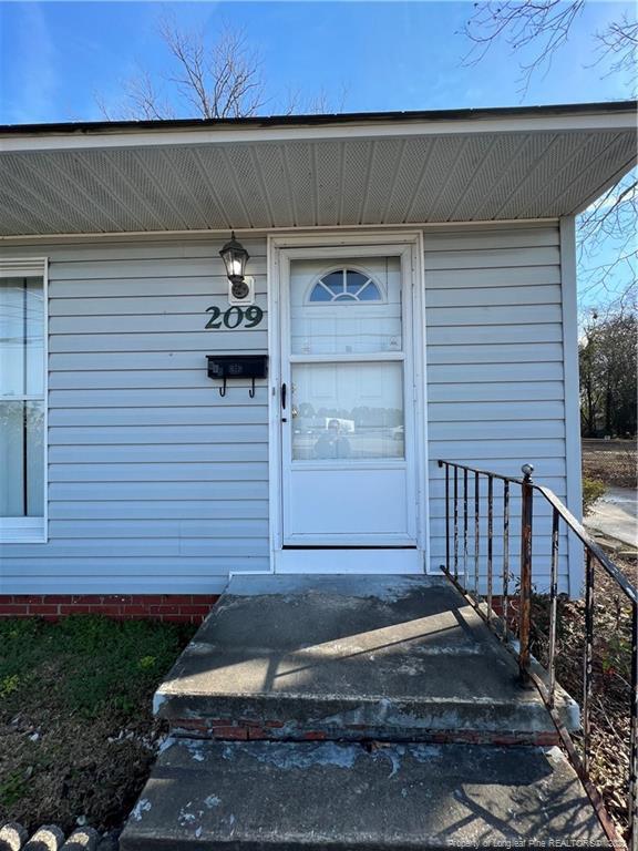 Building Photo - 209 Owen Dr