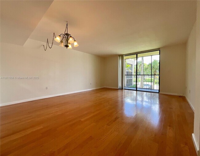 Primary Photo - 8075 SW 107th Ave