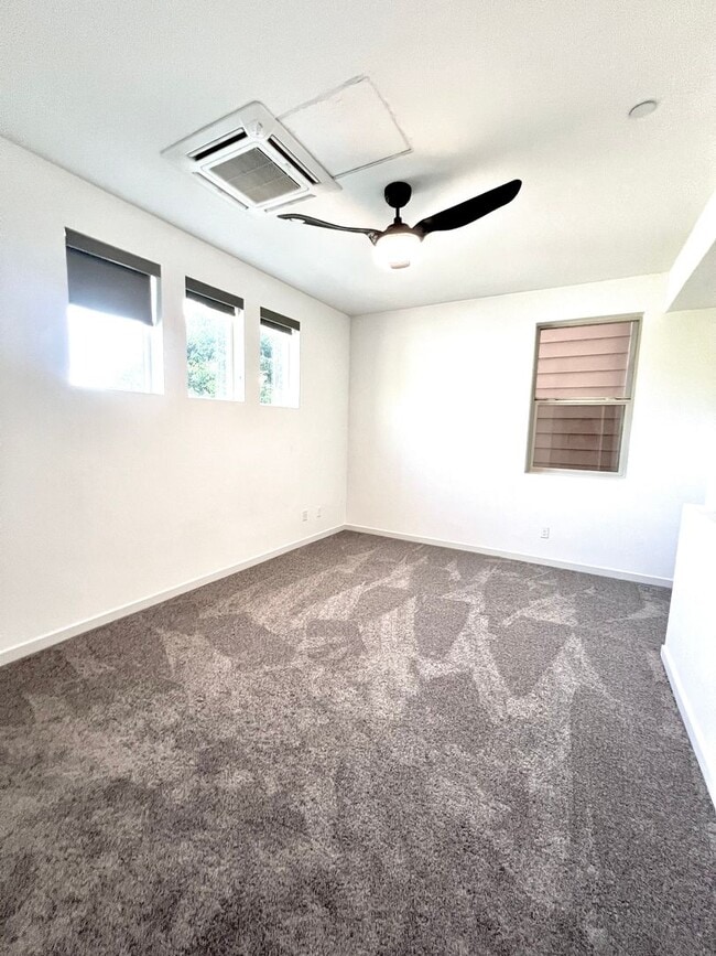 Building Photo - Beautiful 2 Bedroom 2 Bath at the Mills on...