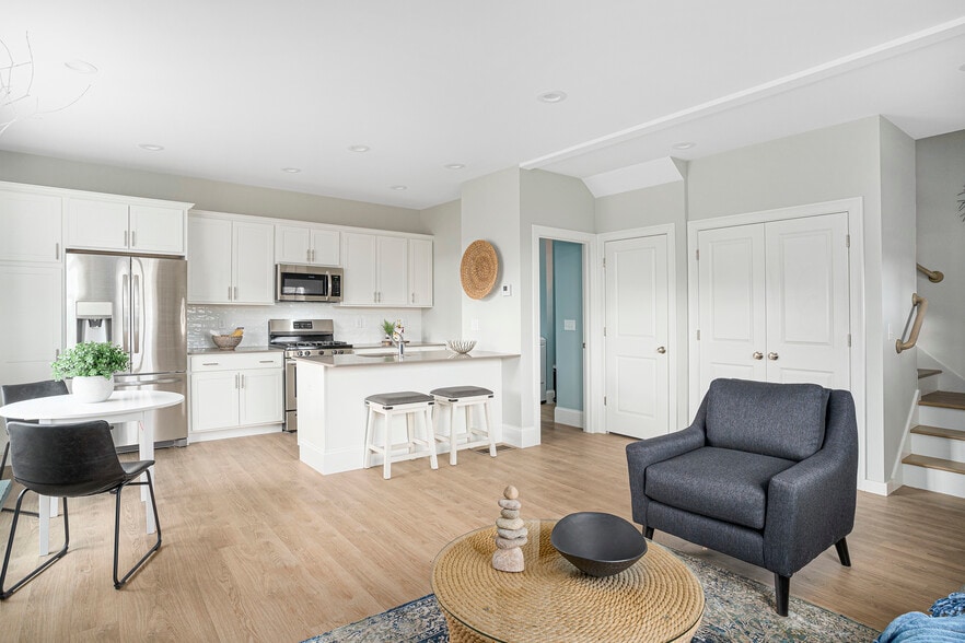 Kitchen - 50 Hopkins Ln