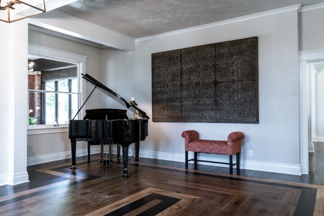 Building Photo - 101 N Rose St