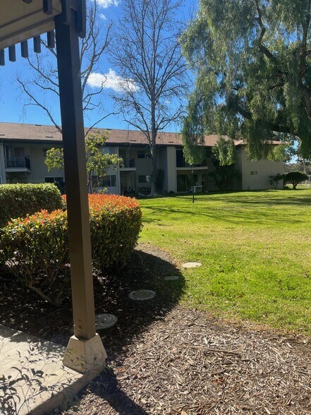 Building Photo - 4201 Bonita Rd