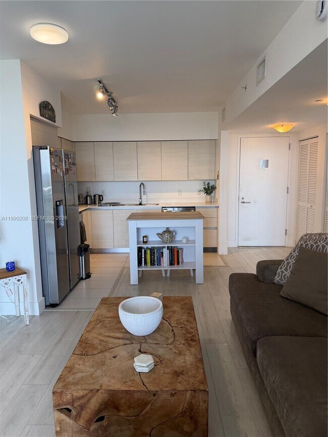 Building Photo - 4250 Biscayne Blvd