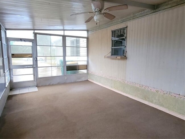 Building Photo - 1300 Seahorse Ln