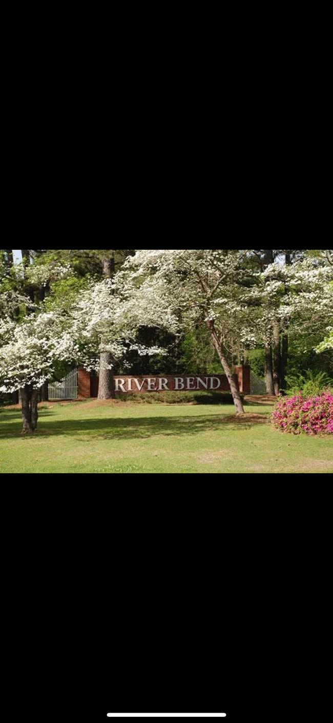 Primary Photo - 17A Masters Ct Dr