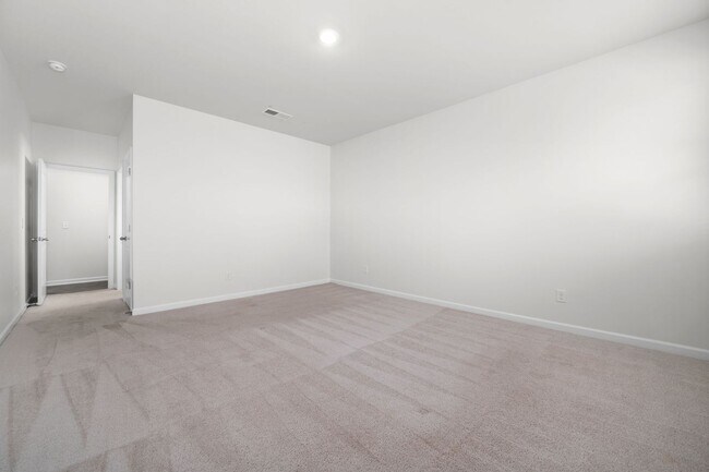 Building Photo - 1011 Alta Vis Ln