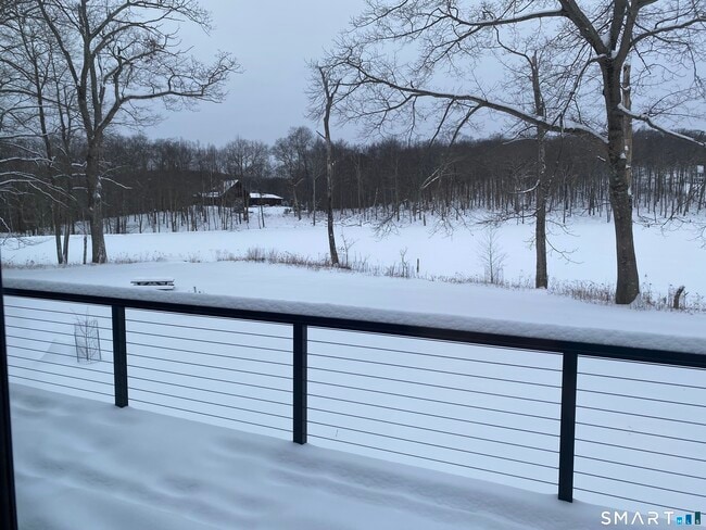 Building Photo - 8 Chester Rd