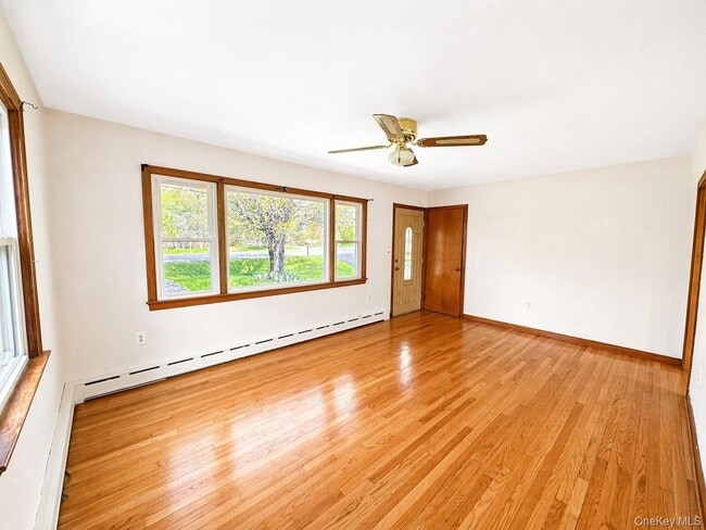 Building Photo - 4181 US-209