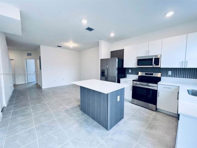 Building Photo - 17955 SW 358th St