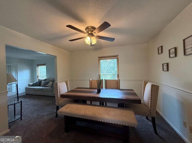 Building Photo - 619 Olmstead Dr