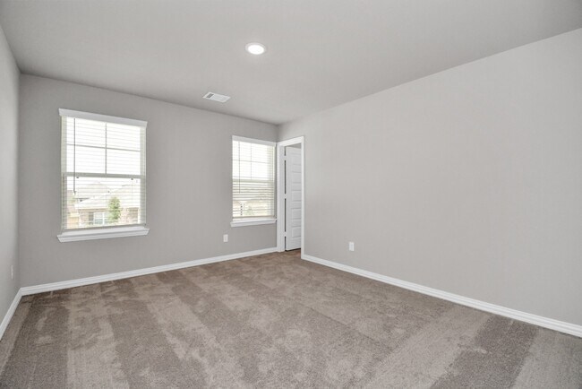 Building Photo - 27102 Newport Trce Ln