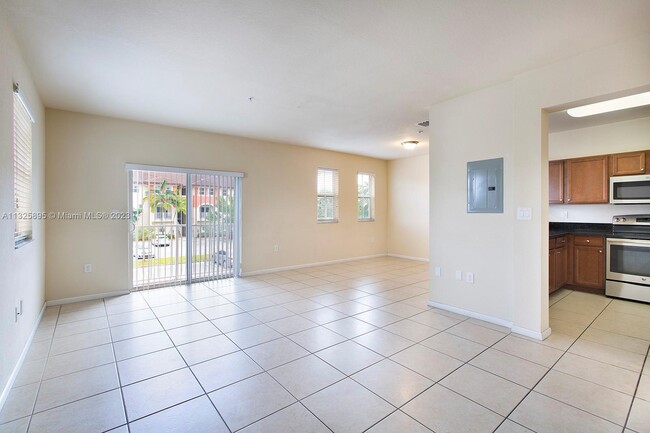 Building Photo - 8760 NW 97th Ave
