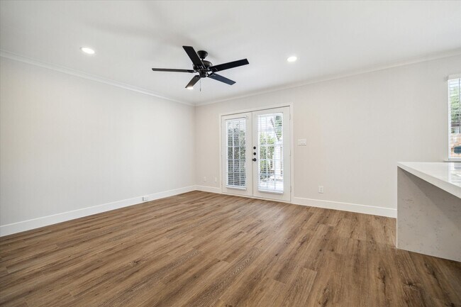 Building Photo - 2315 Triway Ln