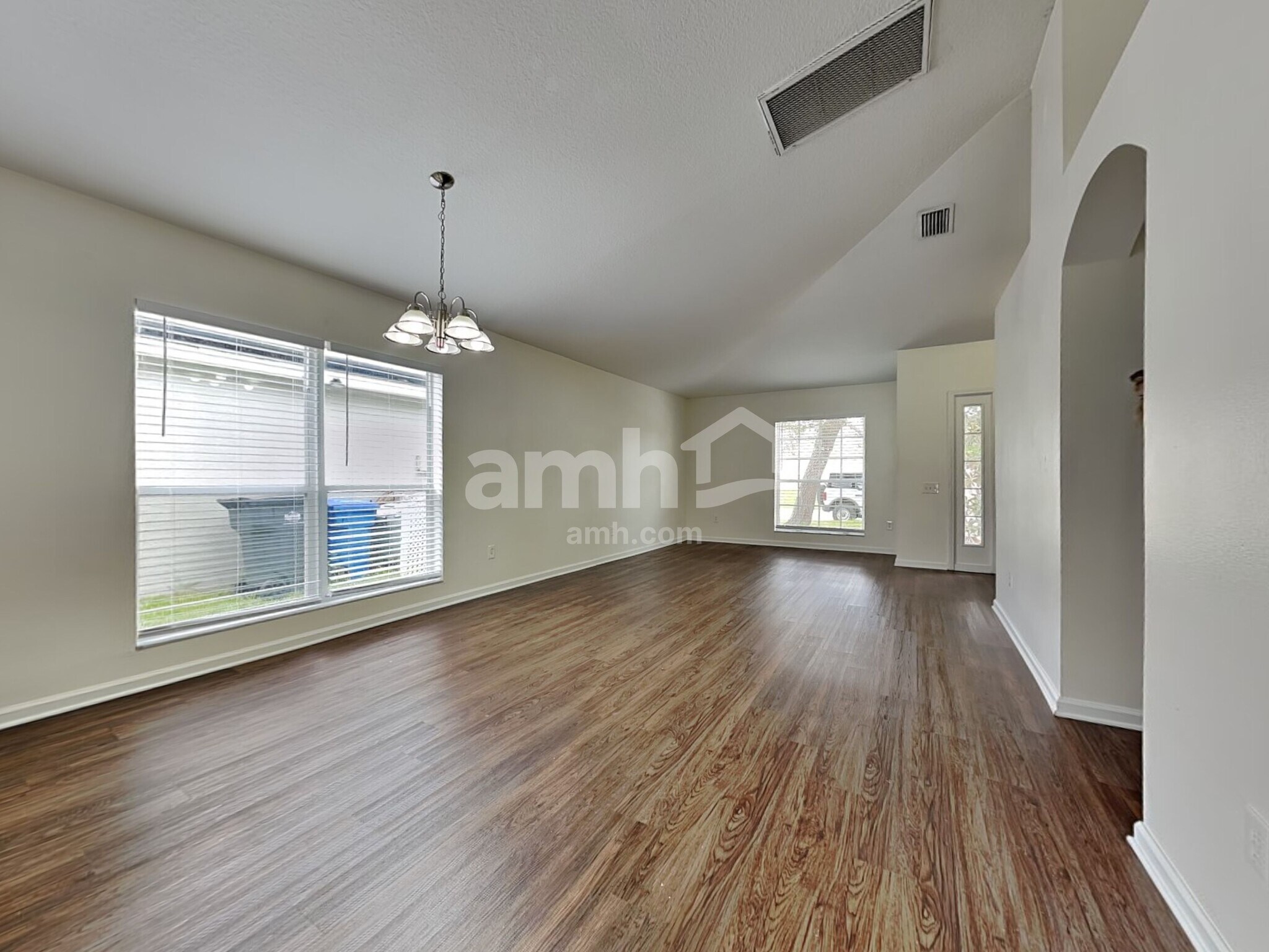 Building Photo - 11340 Misty Isle Ln