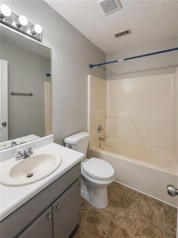 Building Photo - 2657 Amberly Glen Dr