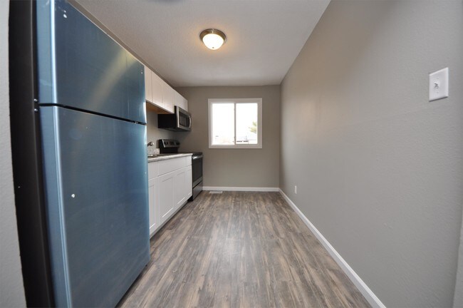 Primary Photo - 3 Westwood Village