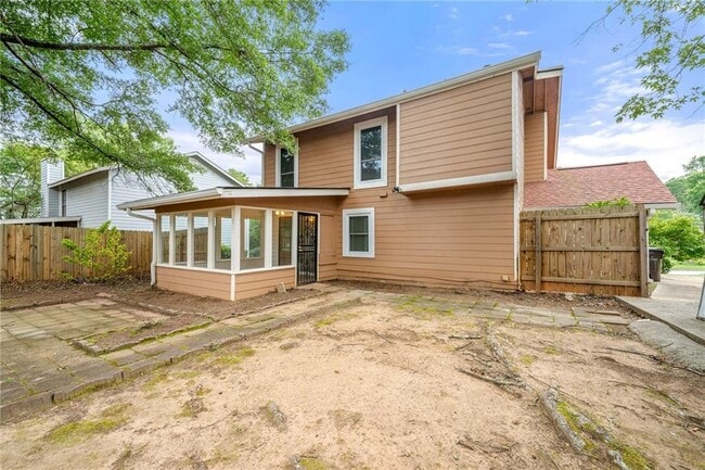 Building Photo - 6400 Oak Chase Ln