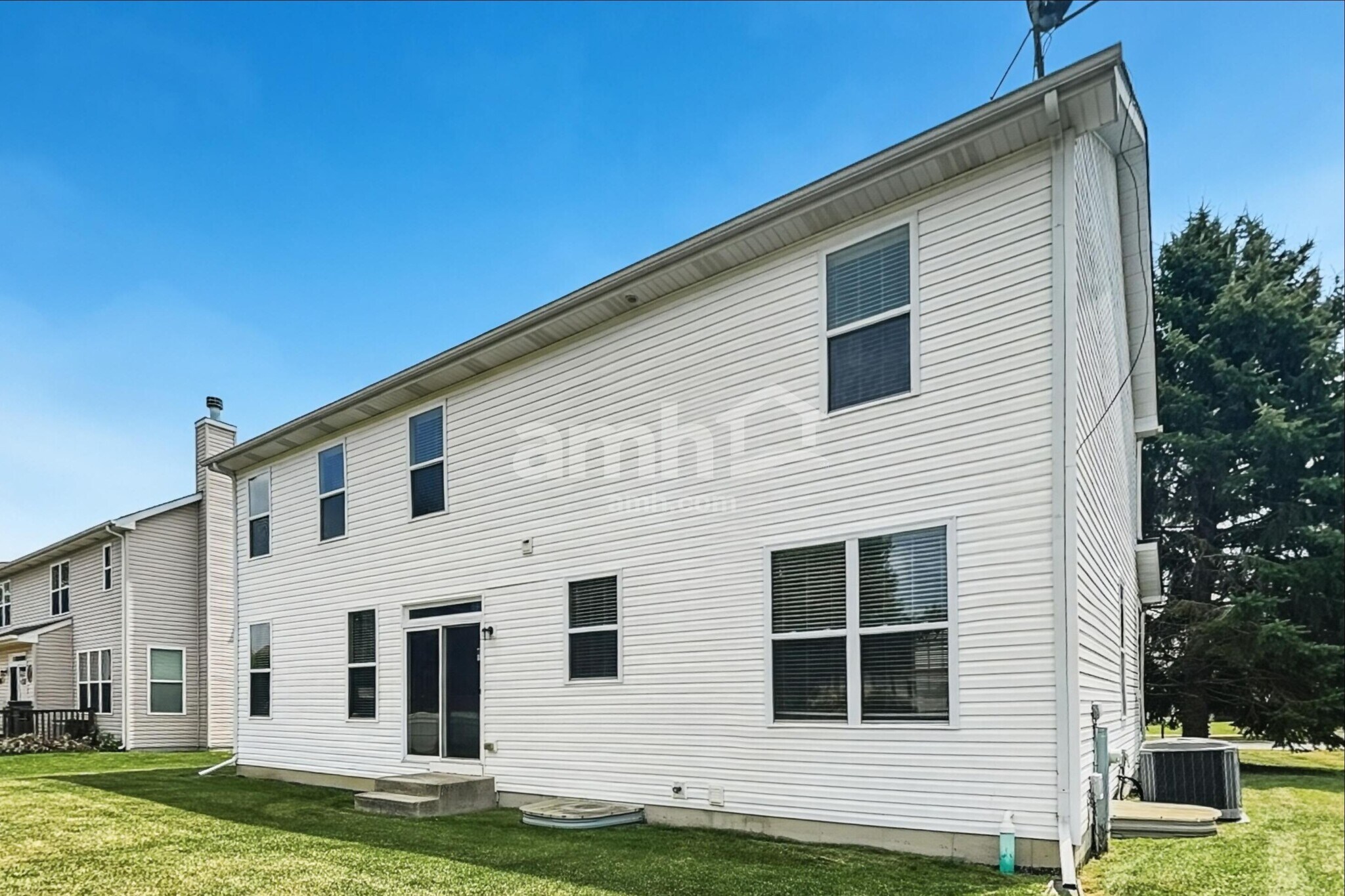 Building Photo - 2771 Cranston Cir