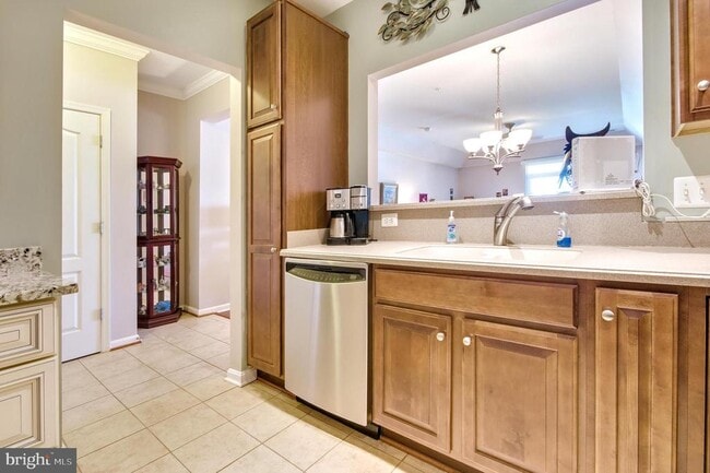 Building Photo - 8609 Wintergreen Ct