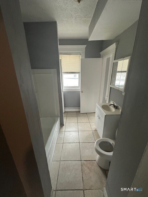 Building Photo - 414 Dixwell Ave