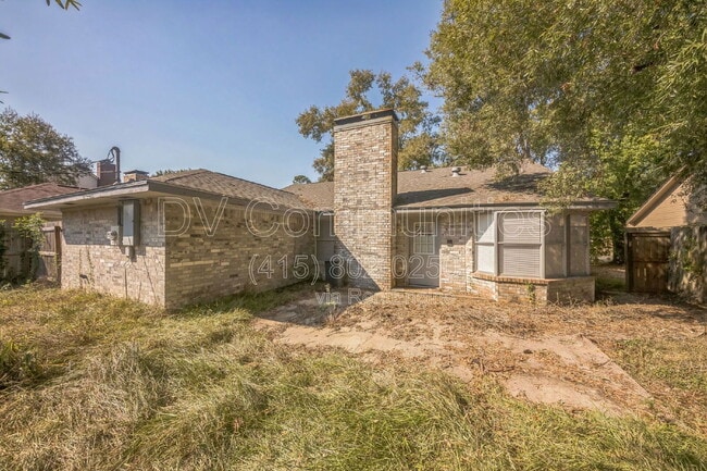 Building Photo - 9830 Cherokee St