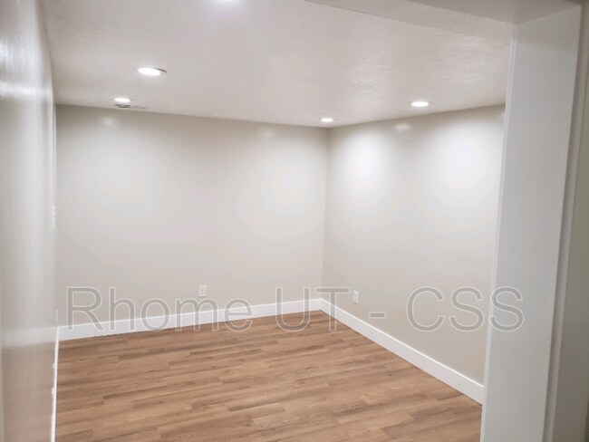 Building Photo - 13567 S Florenza Way