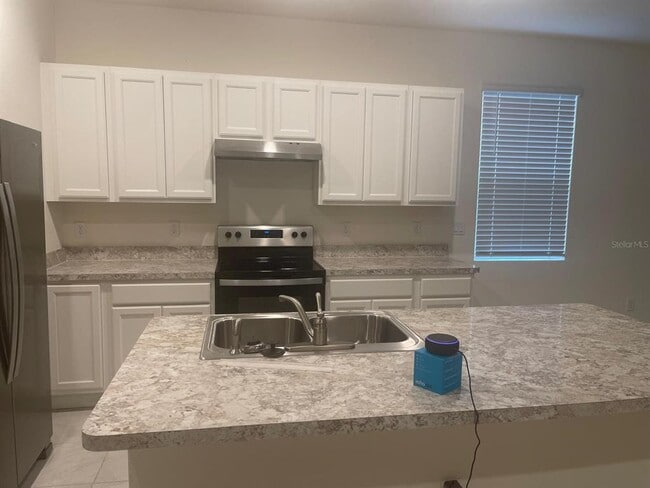 Building Photo - 1386 Yellow Finch Dr