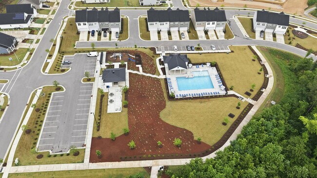 Building Photo - Silver Fir Ln - Garner