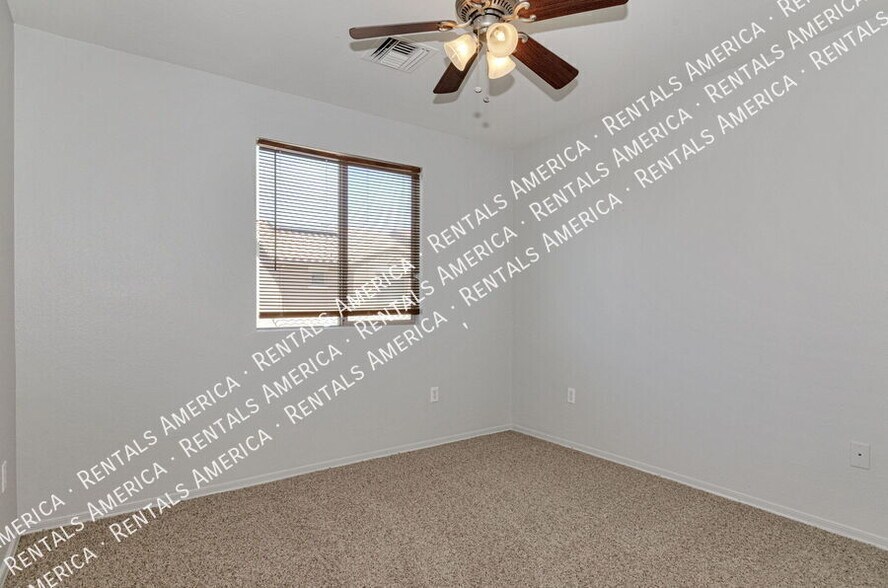 Building Photo - 10552 E Pleasant Pasture Dr