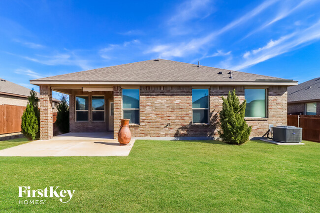 Building Photo - 2609 Sunburst Dr