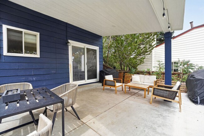 Building Photo - 4830 S Richfield Cir