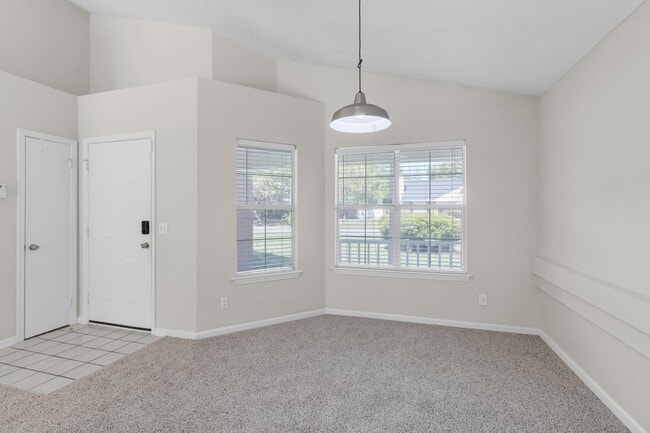 Building Photo - 710 Osprey Dr