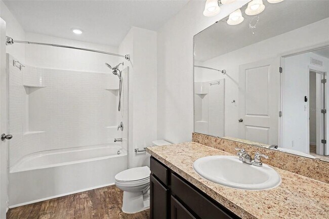 Building Photo - 868 Grandin St