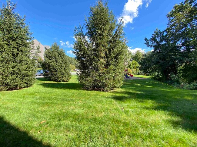 Building Photo - 145 Eastern Ave