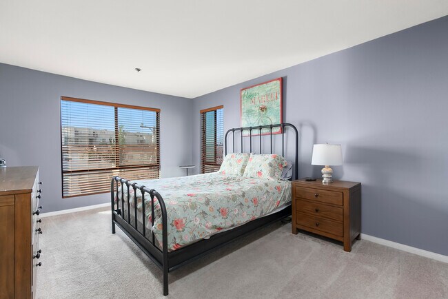 Building Photo - 4007 Everts St