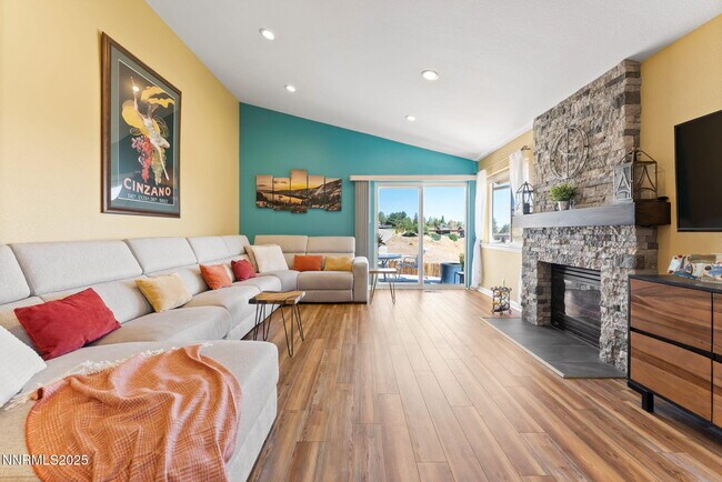 Building Photo - 2255 Wide Horizon Dr