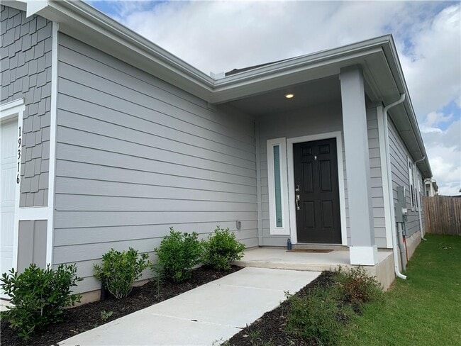 Building Photo - 19316 Cloudy Bay Dr