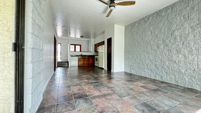 Building Photo - Eastside (Golf Links and Pantano) spacious 2nd floor 2 bed, 2 bath condo!