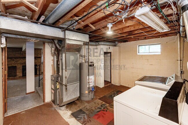 Building Photo - 1022 Williams St
