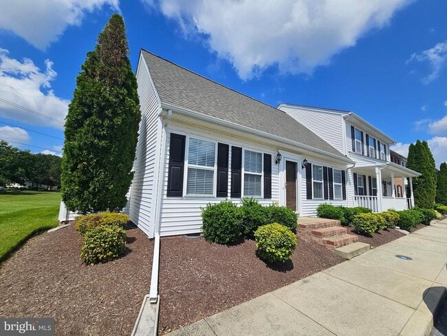 Building Photo - 1014 Zircon Ct