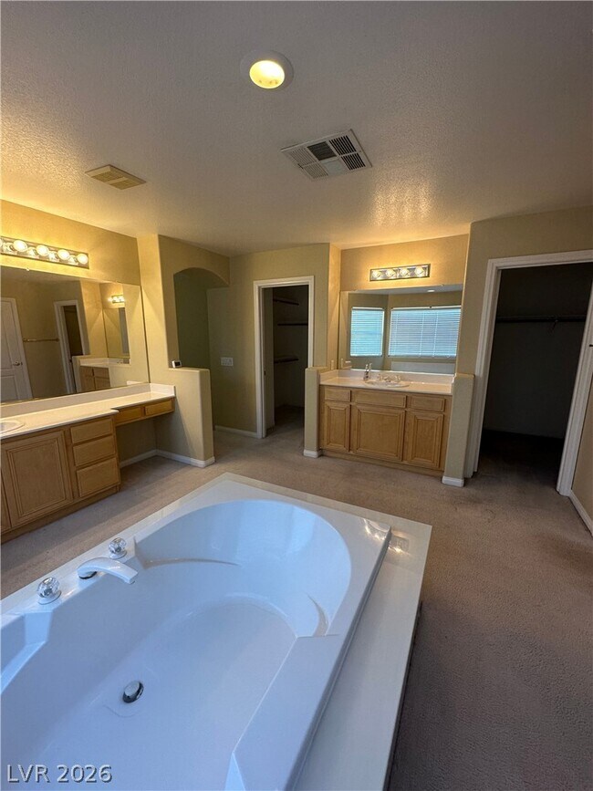 Building Photo - 1031 Belle River Ct