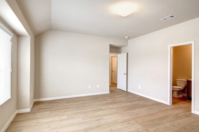 Building Photo - 2403 Thorney Ct