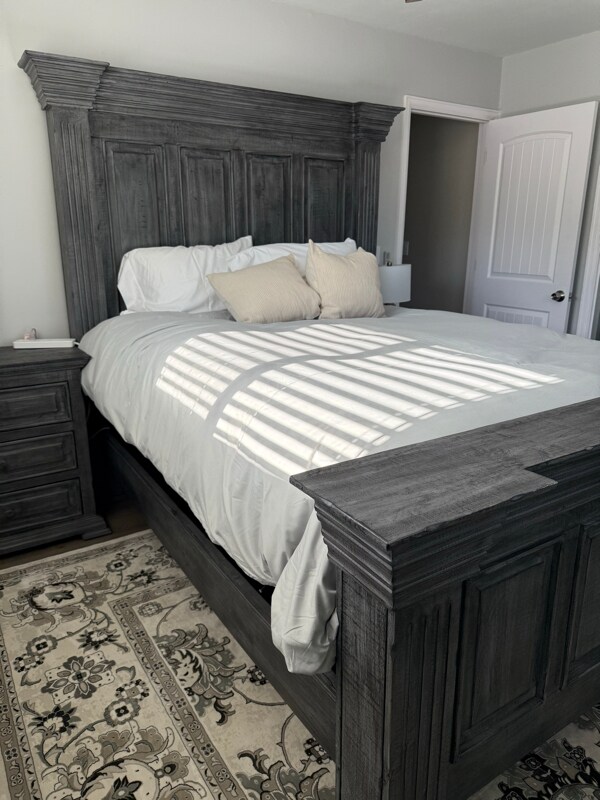 Building Photo - 506-533 33 Rd