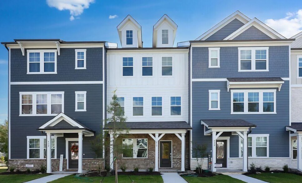 Building Photo - 430 Rowe Way