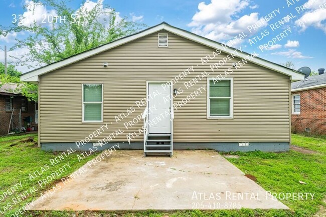 Building Photo - 3116 20th St
